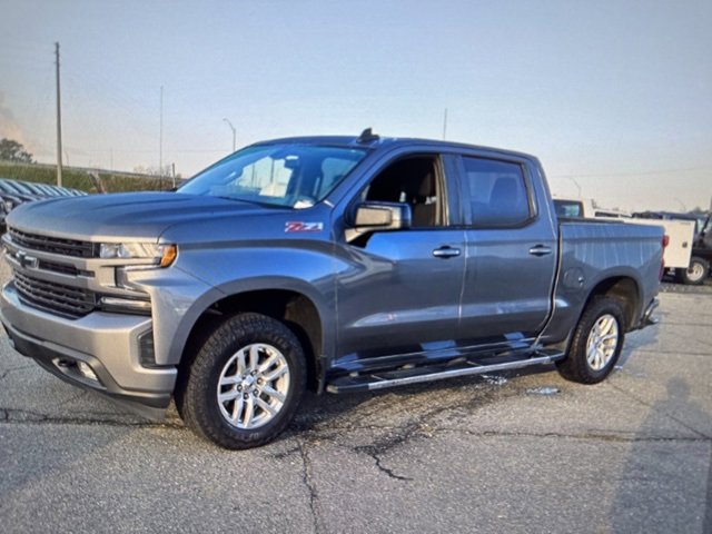 2021 Chevrolet Silverado 1500 RST photo 2