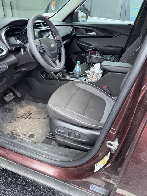 2023 Chevrolet Trailblazer LT photo 4