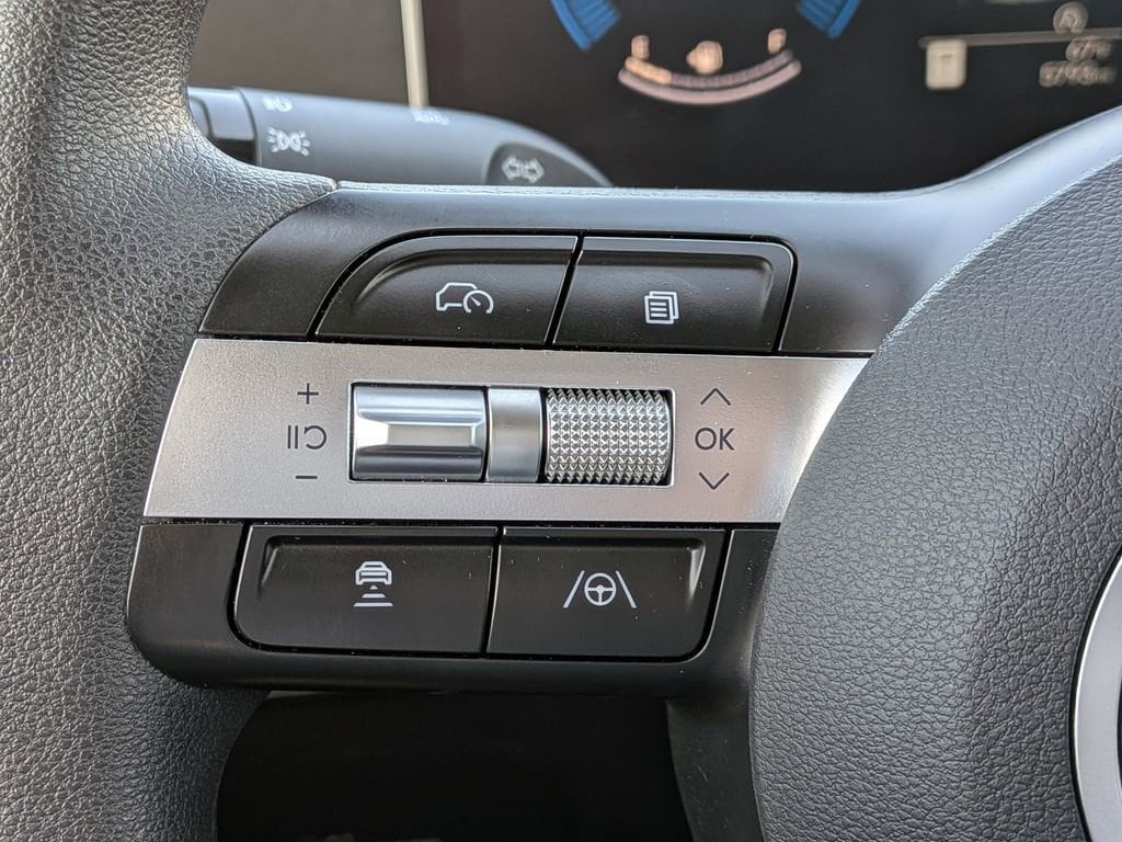 2025 Hyundai Tucson SEL - Photo 28