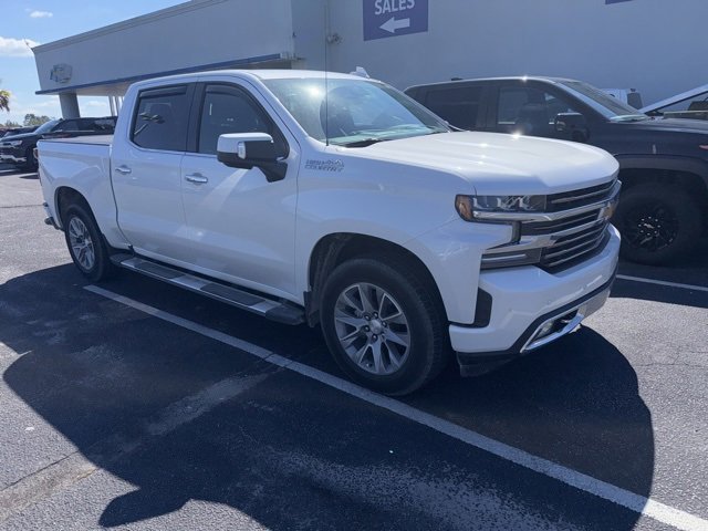 2019 Chevrolet Silverado 1500 High Country photo 2