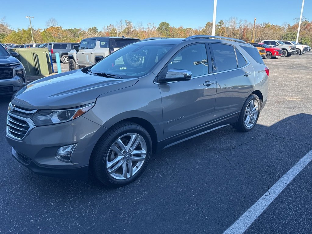 2018 Chevrolet Equinox Premier photo 2