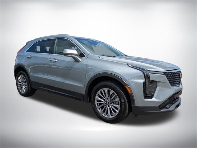 2024 Cadillac XT4 Premium Luxury photo 2