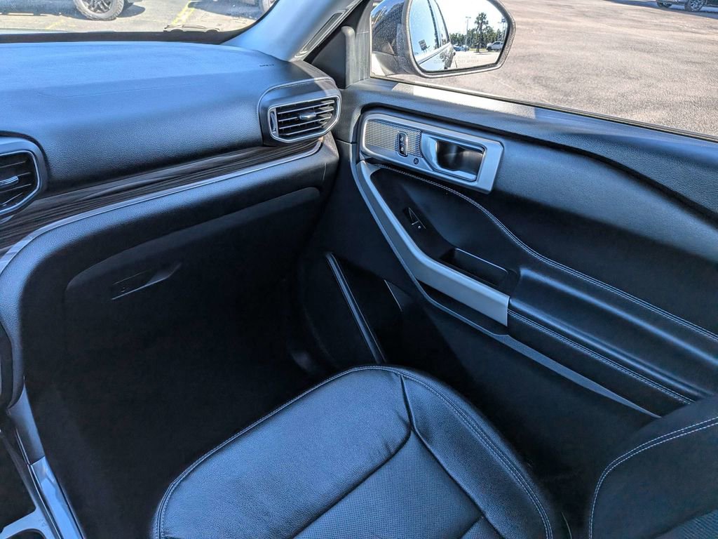 2022 Ford Explorer Limited - Photo 19