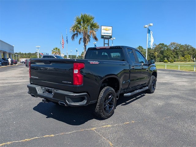 2019 Chevrolet Silverado 1500 Custom Trail Boss photo 3