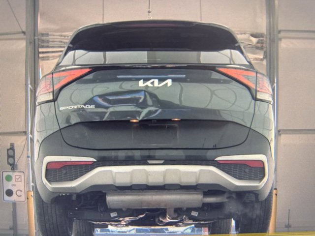 2024 Kia Sportage LX photo 3