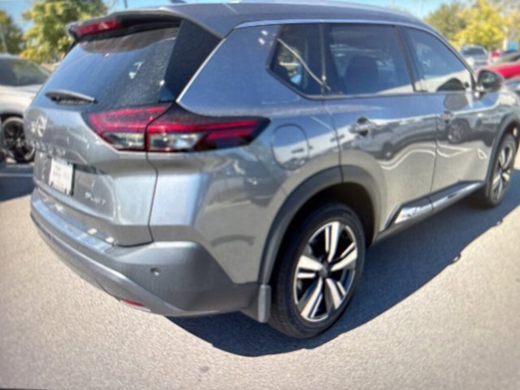 Used 2023 Nissan Rogue SL SUV