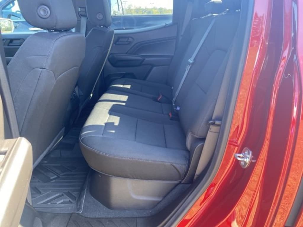 Used 2024 Chevrolet Colorado WT Truck Crew Cab