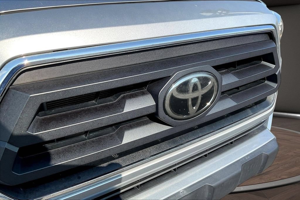 2021 Toyota Tacoma SR5 - Photo 38