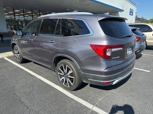 2022 Honda Pilot Touring photo 3