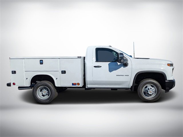 2025 Chevrolet Silverado 3500HD photo 3