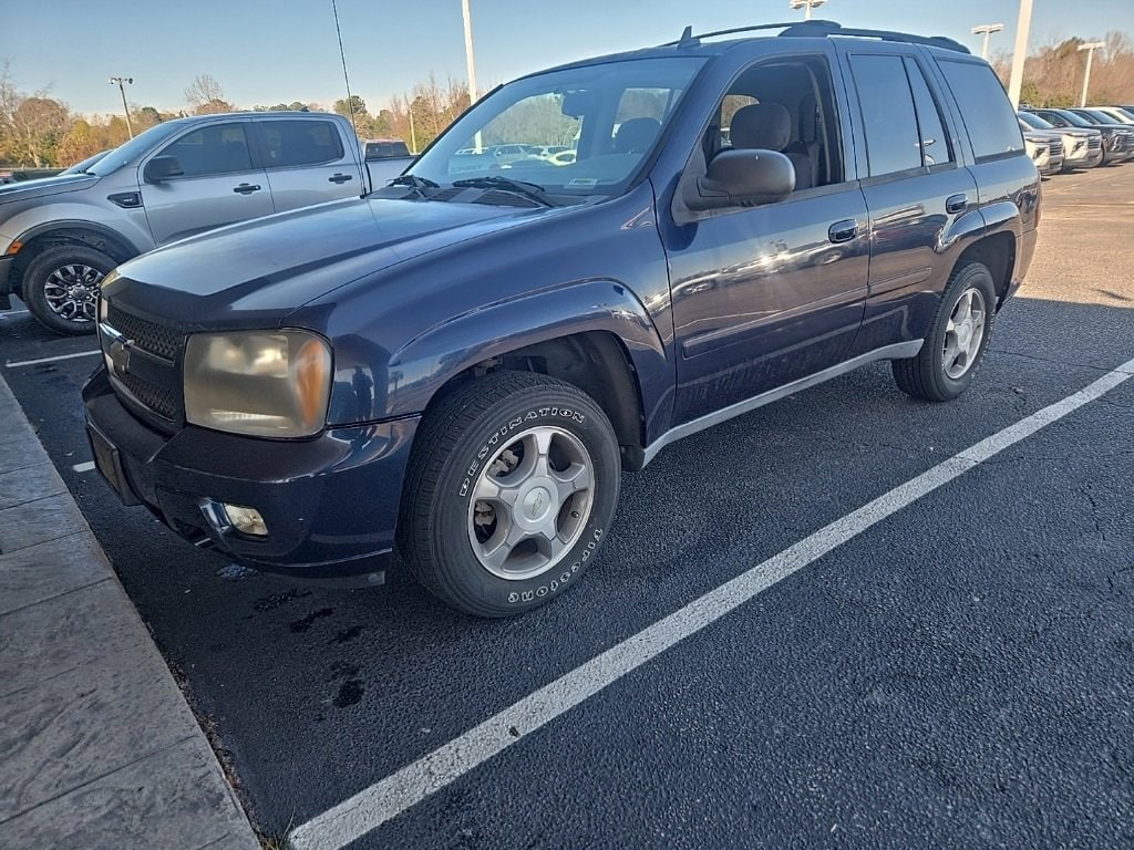 Used 2009 Chevrolet Trailblazer LT w/1LT SUV