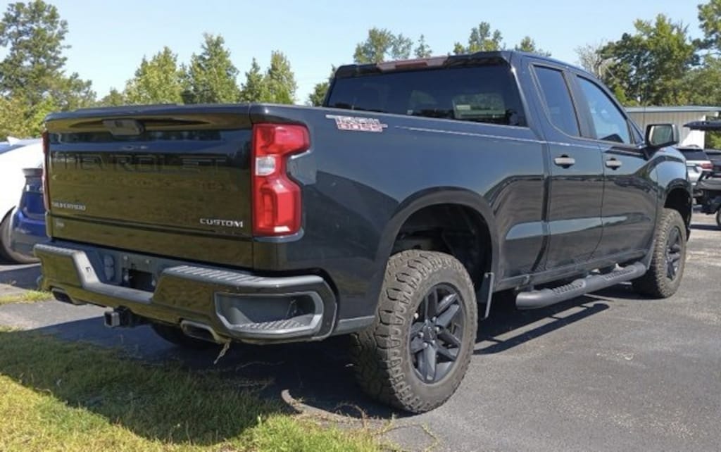 Used 2019 Chevrolet Silverado 1500 Custom Trail Boss Truck Double Cab