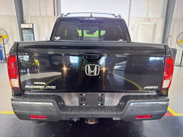 2017 Honda Ridgeline RTL-E photo 4