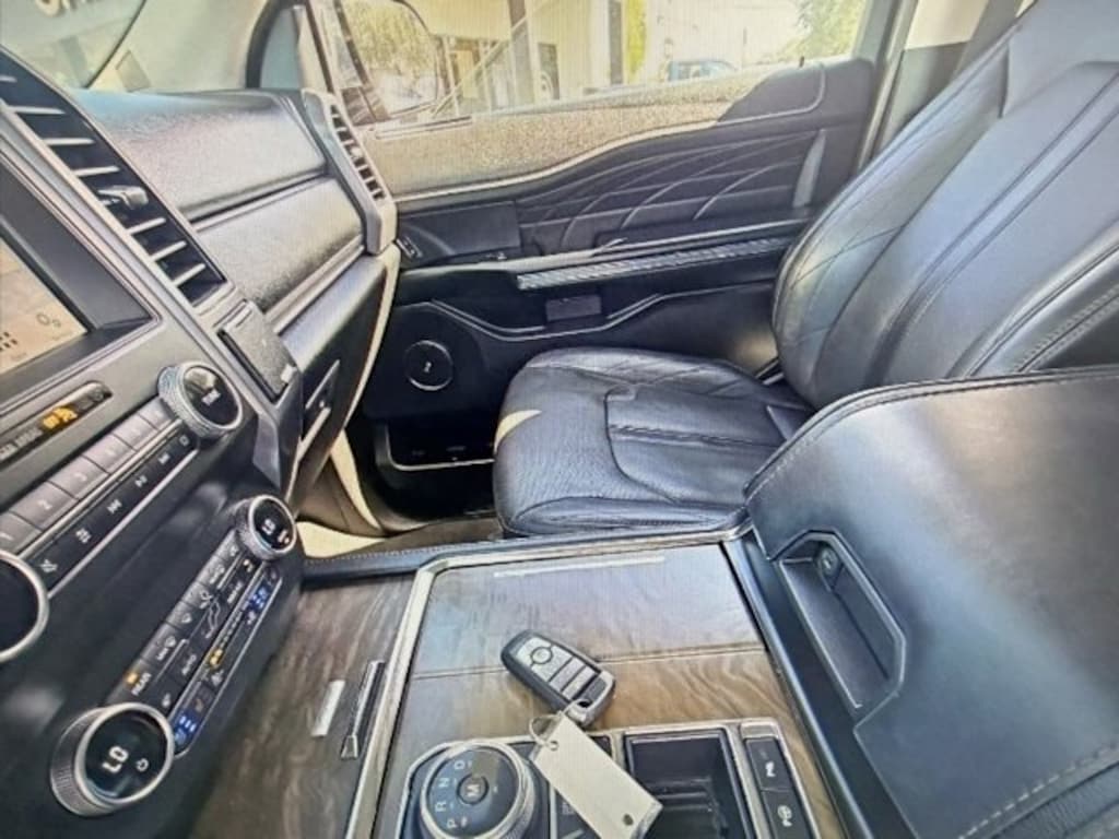 Used 2019 Ford Expedition Platinum SUV