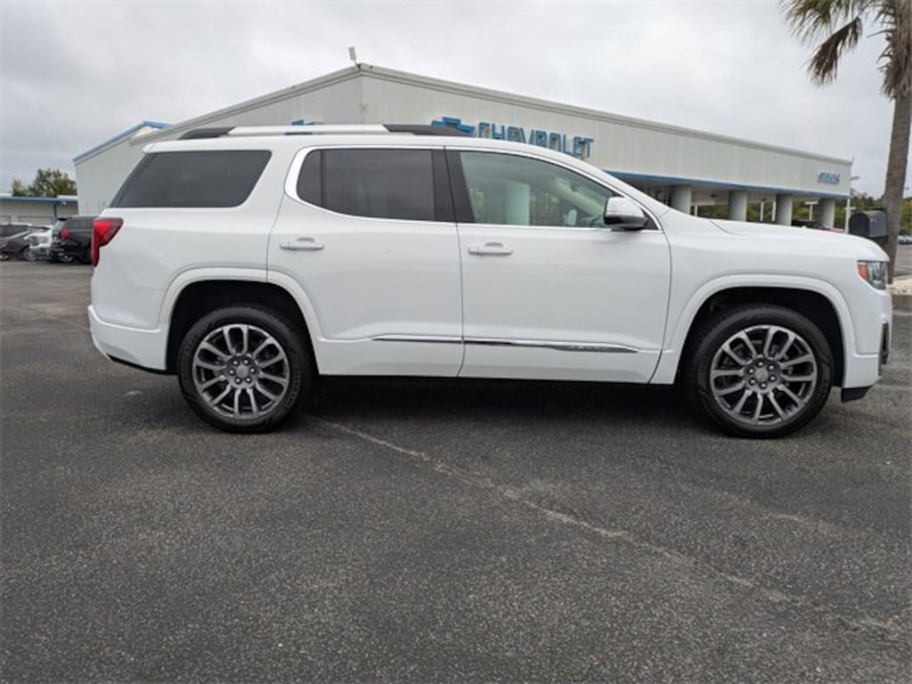 Used 2022 GMC Acadia Denali SUV
