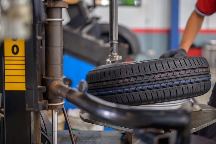 tire%20service.jpg