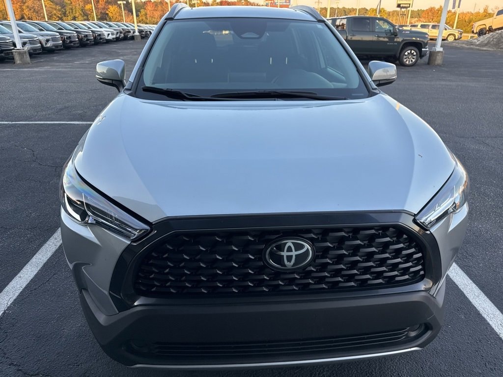 Used 2024 Toyota Corolla Cross LE SUV