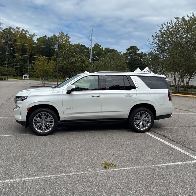 2021 Chevrolet Tahoe High Country photo 3