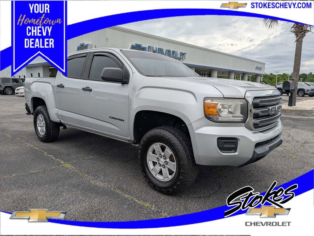 2017 GMC Canyon 2WD Base Crew Cab Short Box's photo