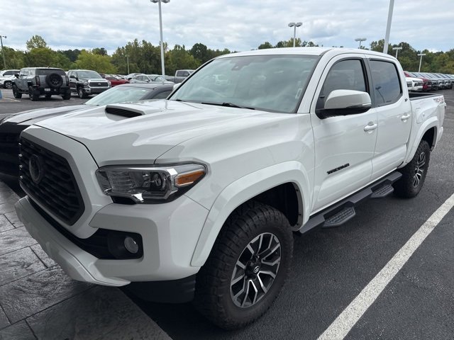 2023 Toyota Tacoma SR photo 2
