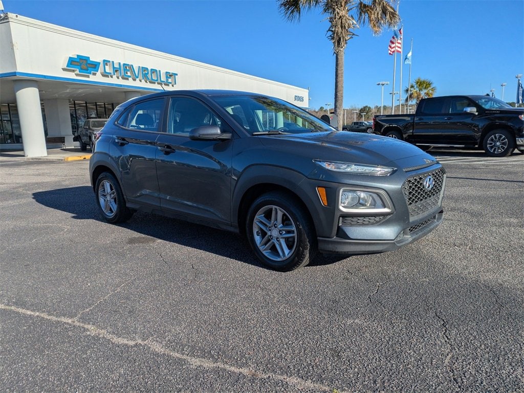 Used 2019 Hyundai Kona SE with VIN KM8K12AA4KU212447 for sale in Moncks Corner, SC