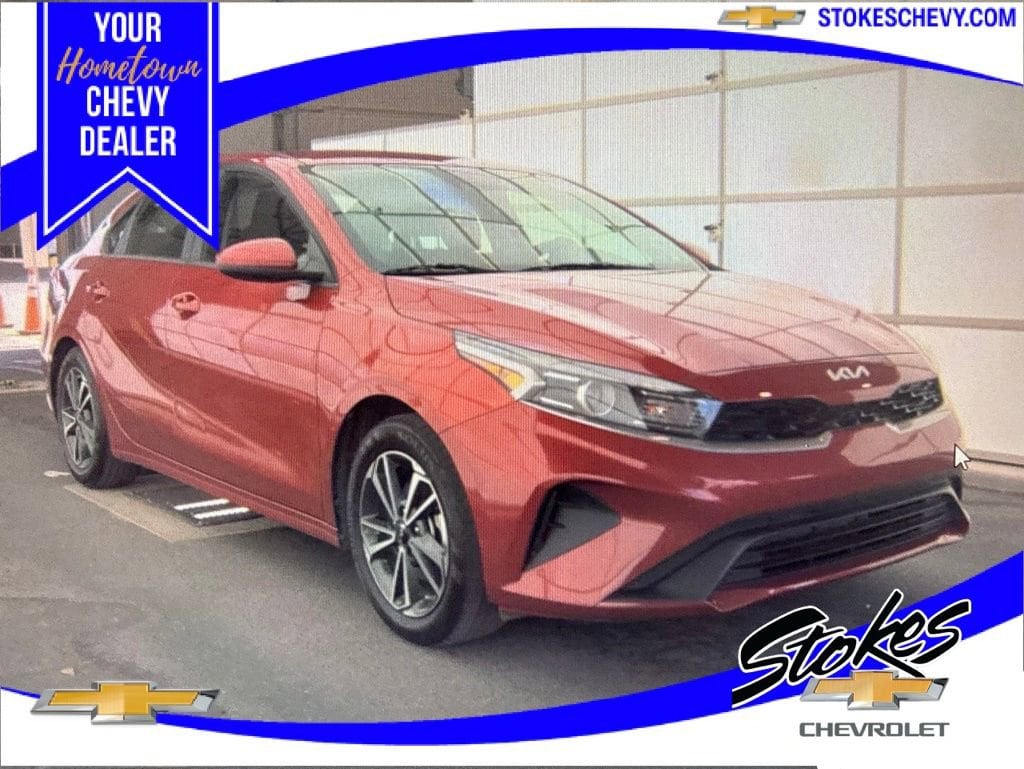 2024 Kia Forte LXS AT's photo