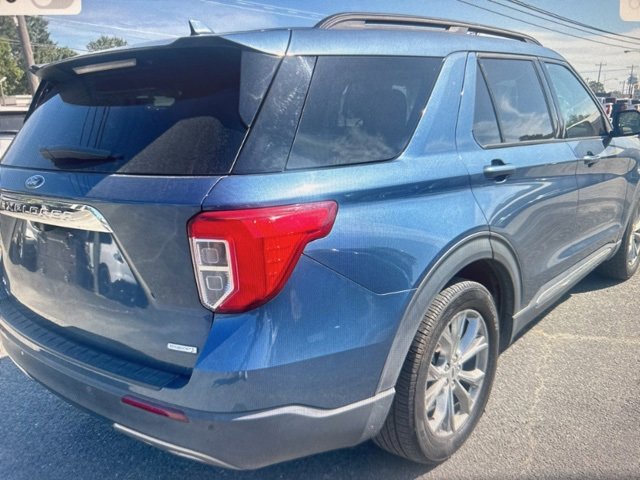 2020 Ford Explorer XLT photo 2