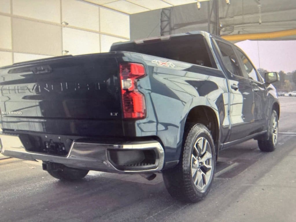 Used 2023 Chevrolet Silverado 1500 LT (2FL) Truck Crew Cab
