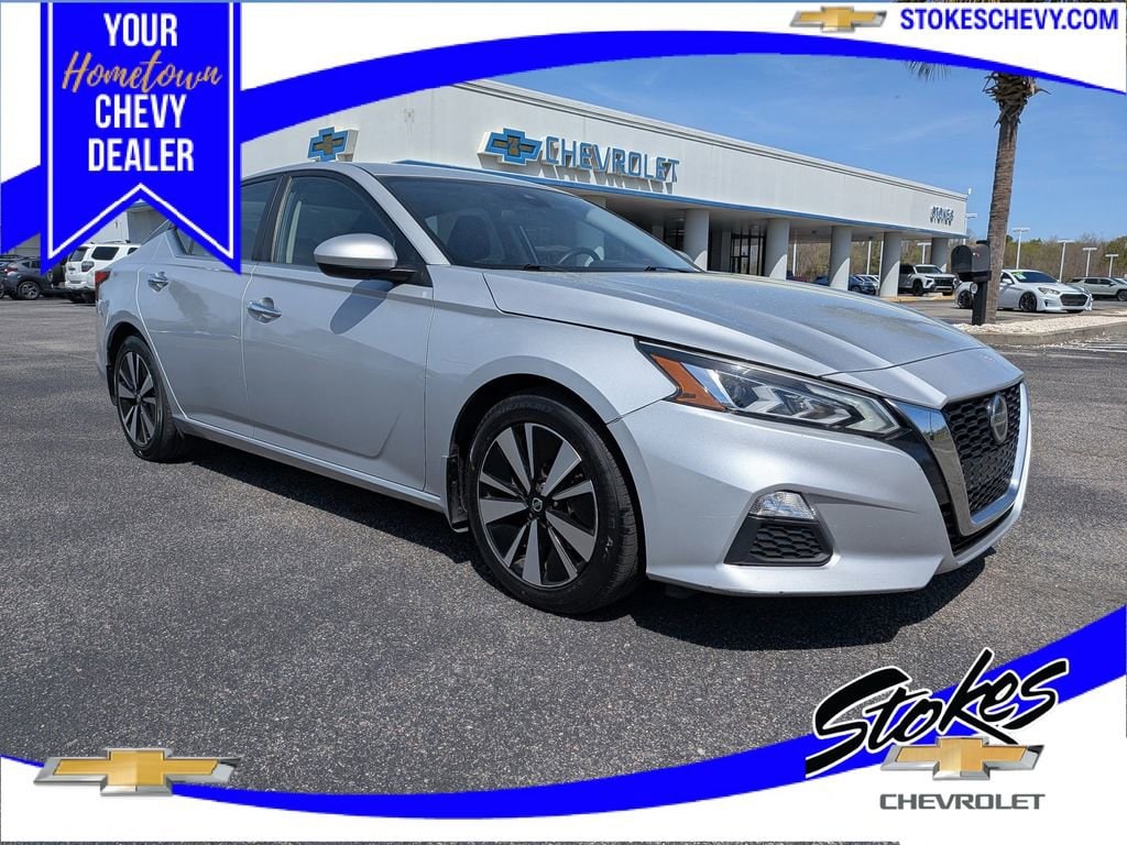 2022 Nissan Altima SV