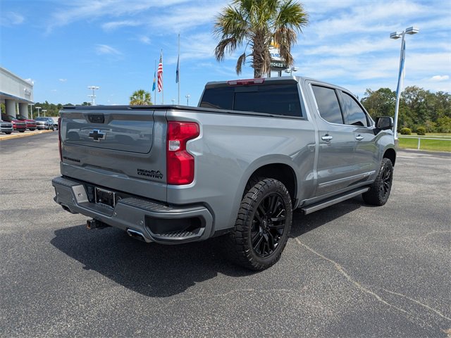 2023 Chevrolet Silverado 1500 High Country photo 4