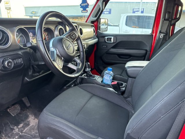 2018 Jeep Wrangler Unlimited Sahara photo 3