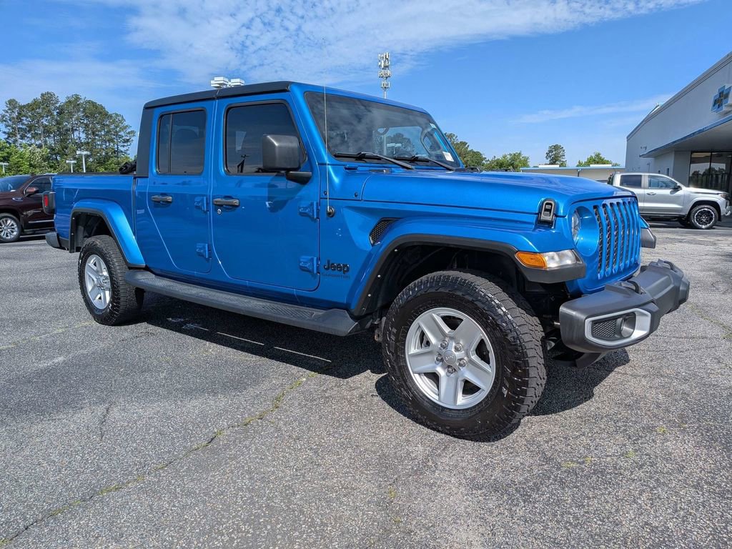 2022 Jeep Gladiator Sport S's photo