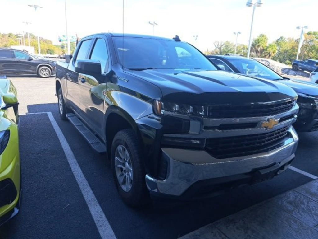 Used 2021 Chevrolet Silverado 1500 LT Truck Crew Cab