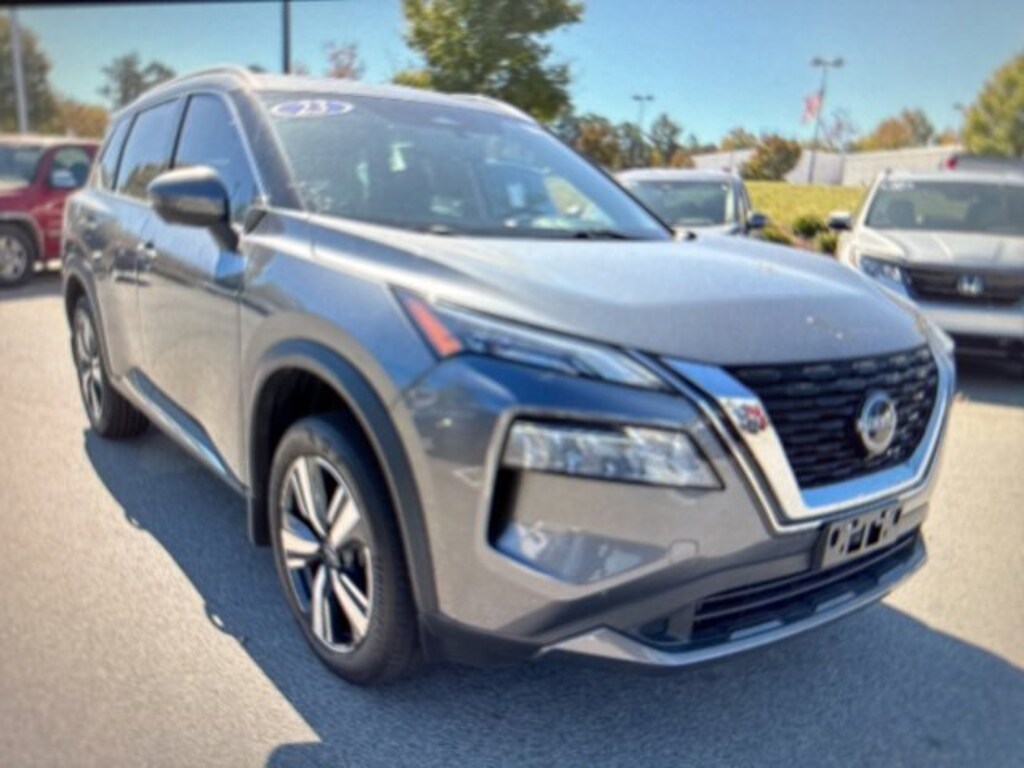 Used 2023 Nissan Rogue SL SUV