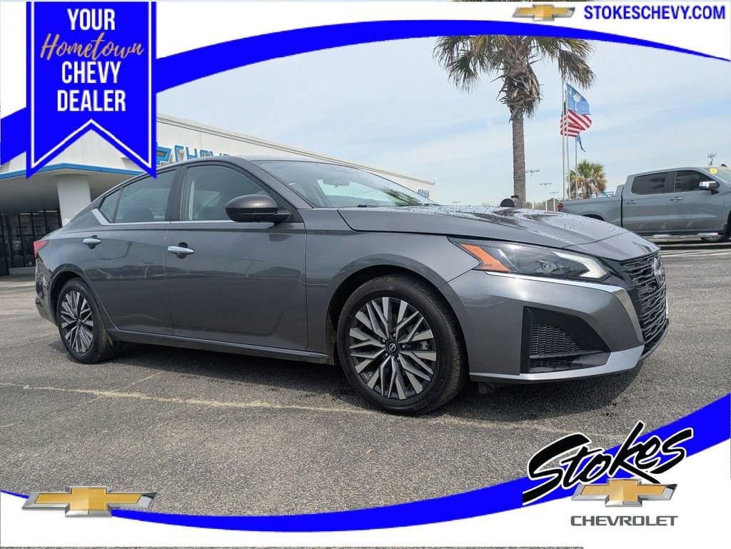 2024 Nissan Altima SV