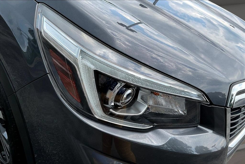 2020 Subaru Forester Limited - Photo 33