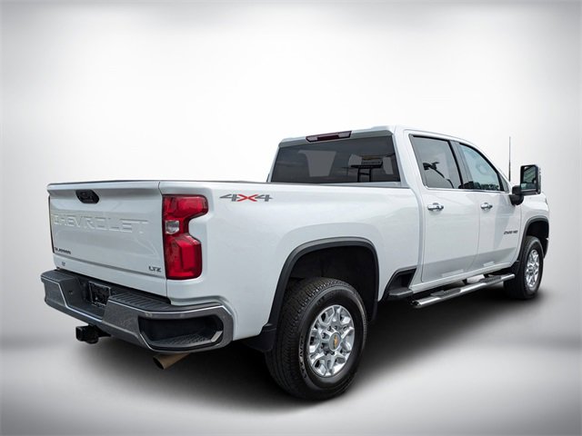 2022 Chevrolet Silverado 2500HD LTZ photo 3