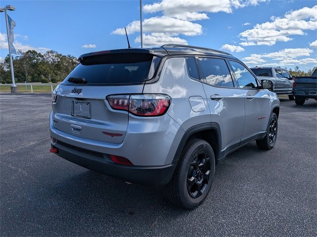 2023 Jeep Compass Trailhawk photo 3