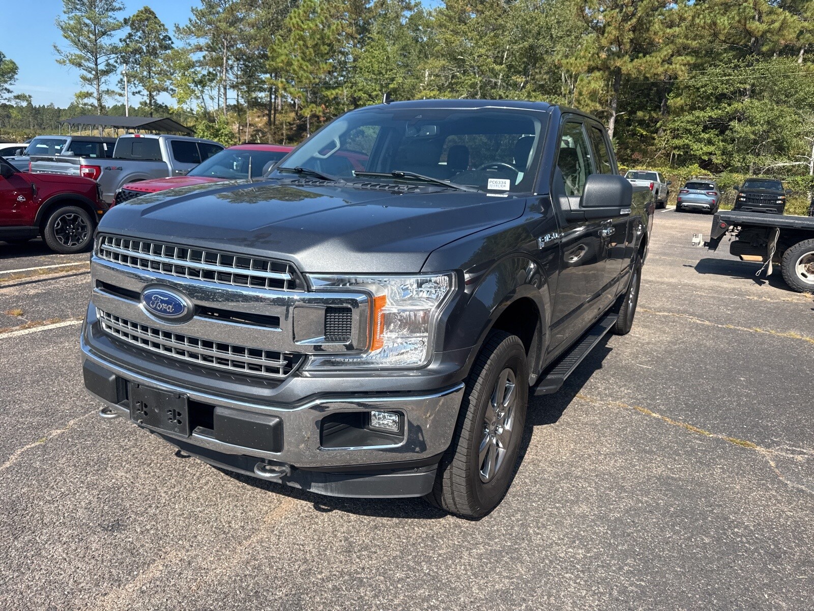 2020 Ford F-150 XLT photo 2