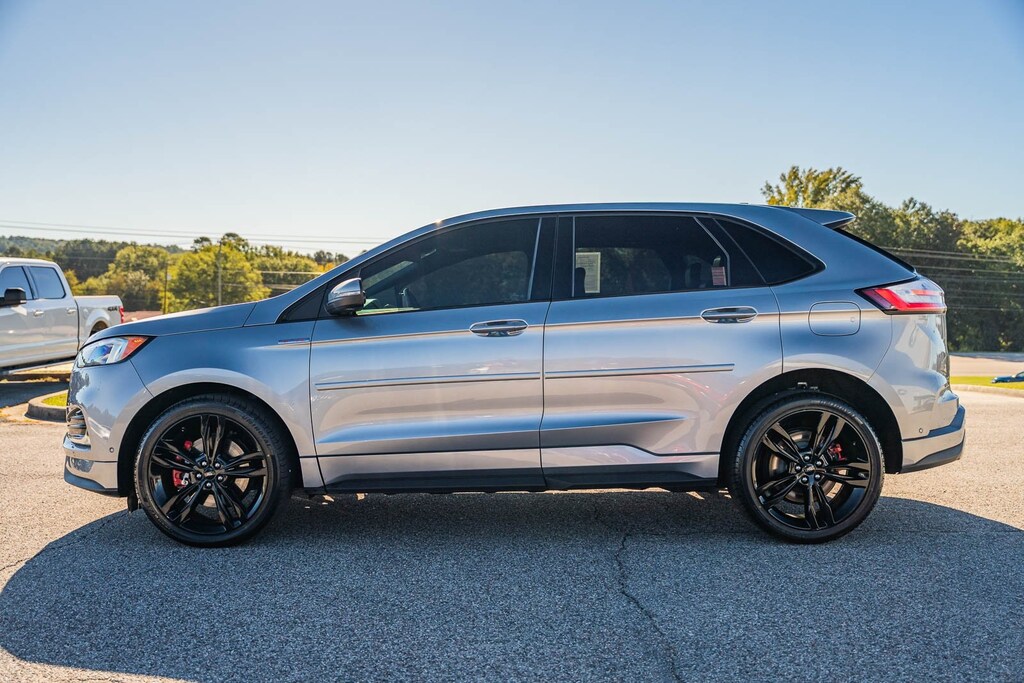 Used 2022 Ford Edge ST SUV