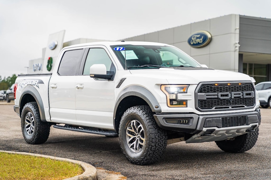 Used 2017 Ford F-150 Raptor Truck SuperCrew Cab