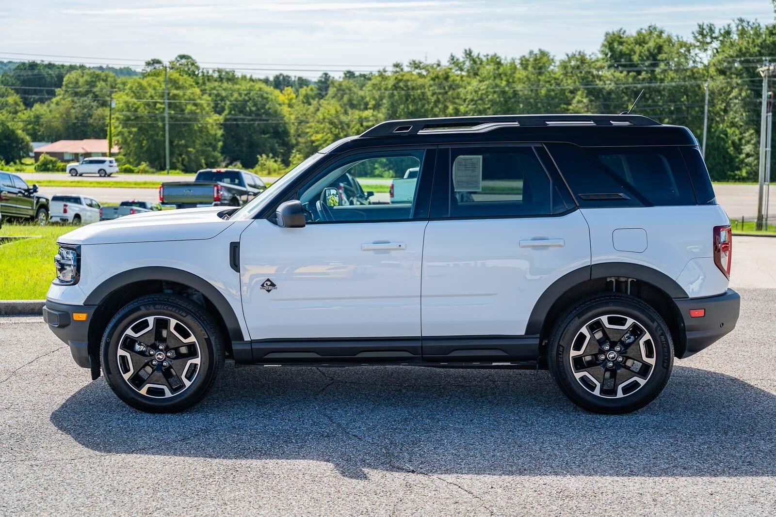 2023 Ford Bronco Sport Outer Banks photo 4