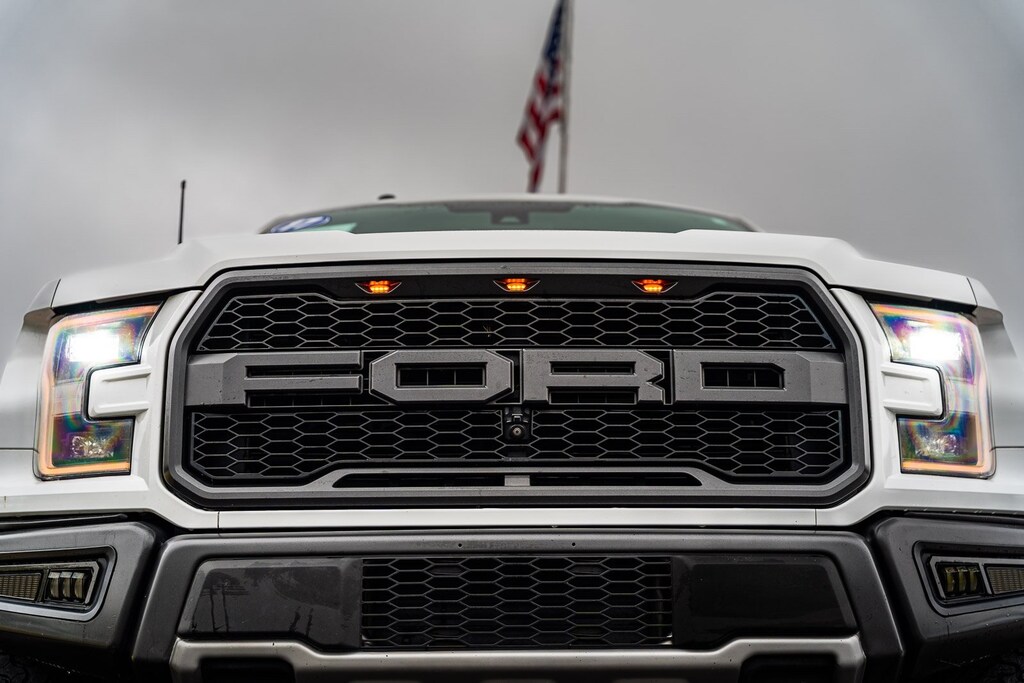 Used 2017 Ford F-150 Raptor Truck SuperCrew Cab