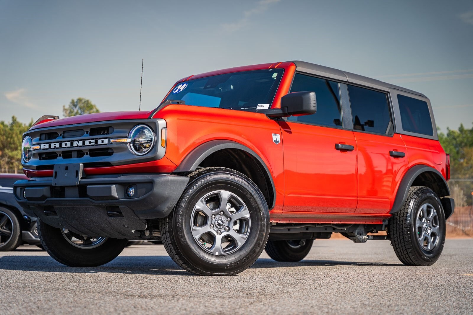 2024 Ford Bronco Big Bend photo 3
