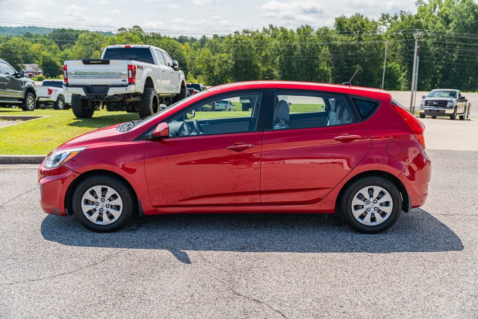 2016 Hyundai Accent SE photo 4