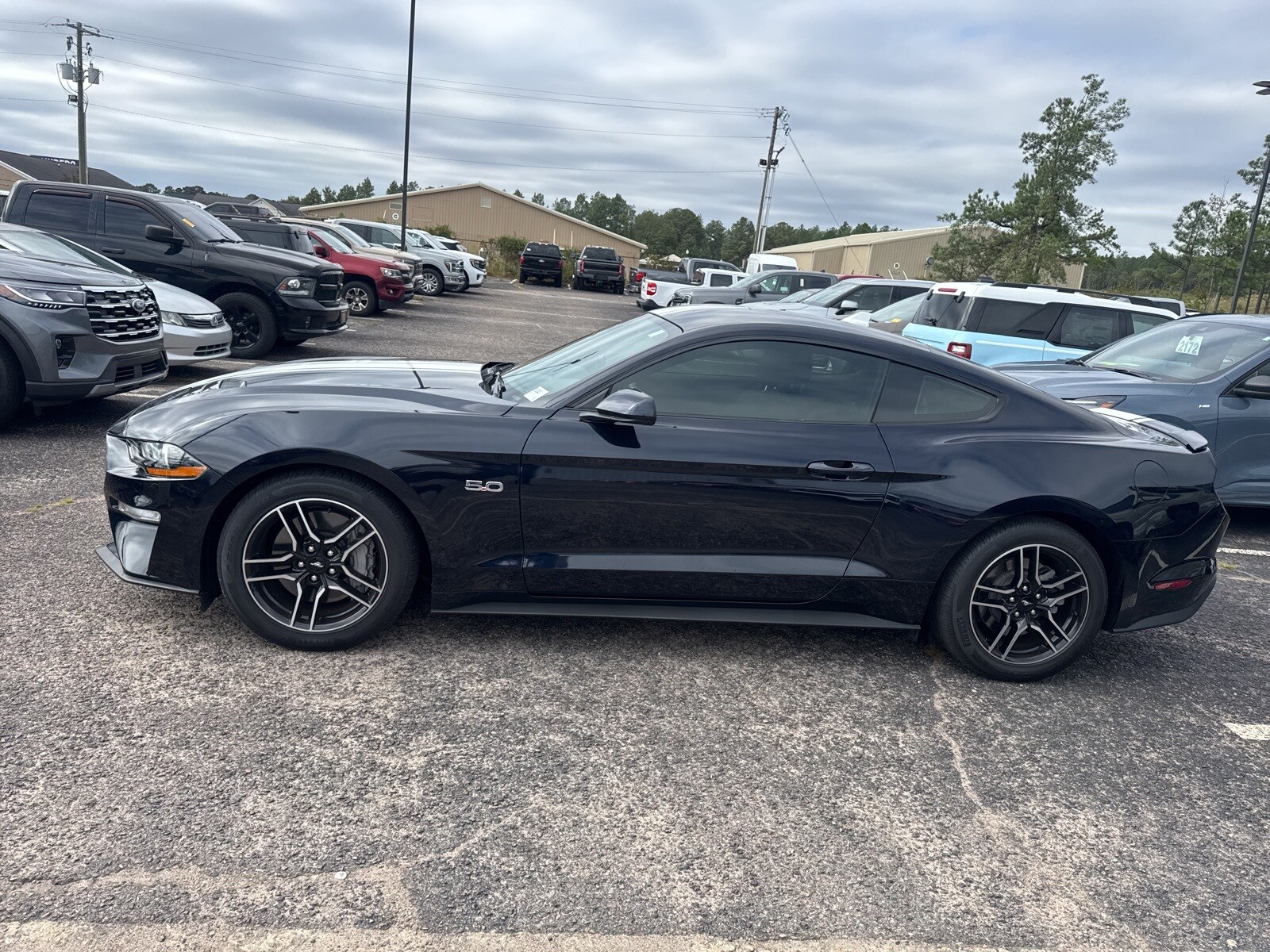 2021 Ford Mustang GT photo 3