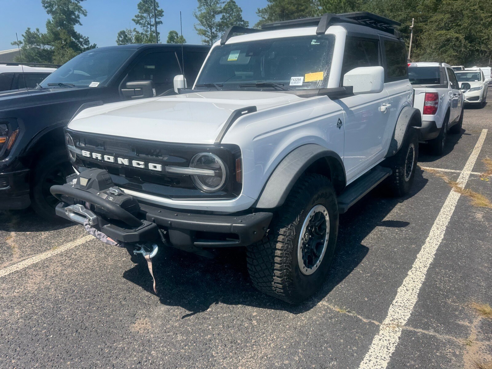 2021 Ford Bronco Outer Banks photo 3