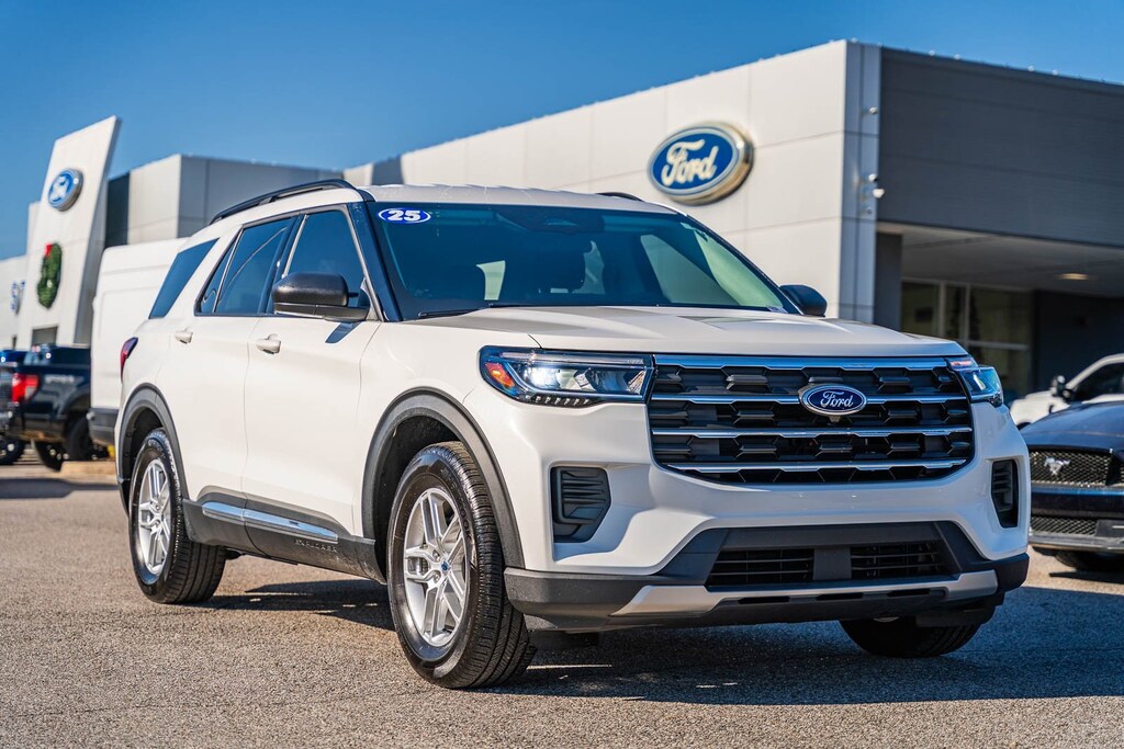 Certified 2025 Ford Explorer Active SUV