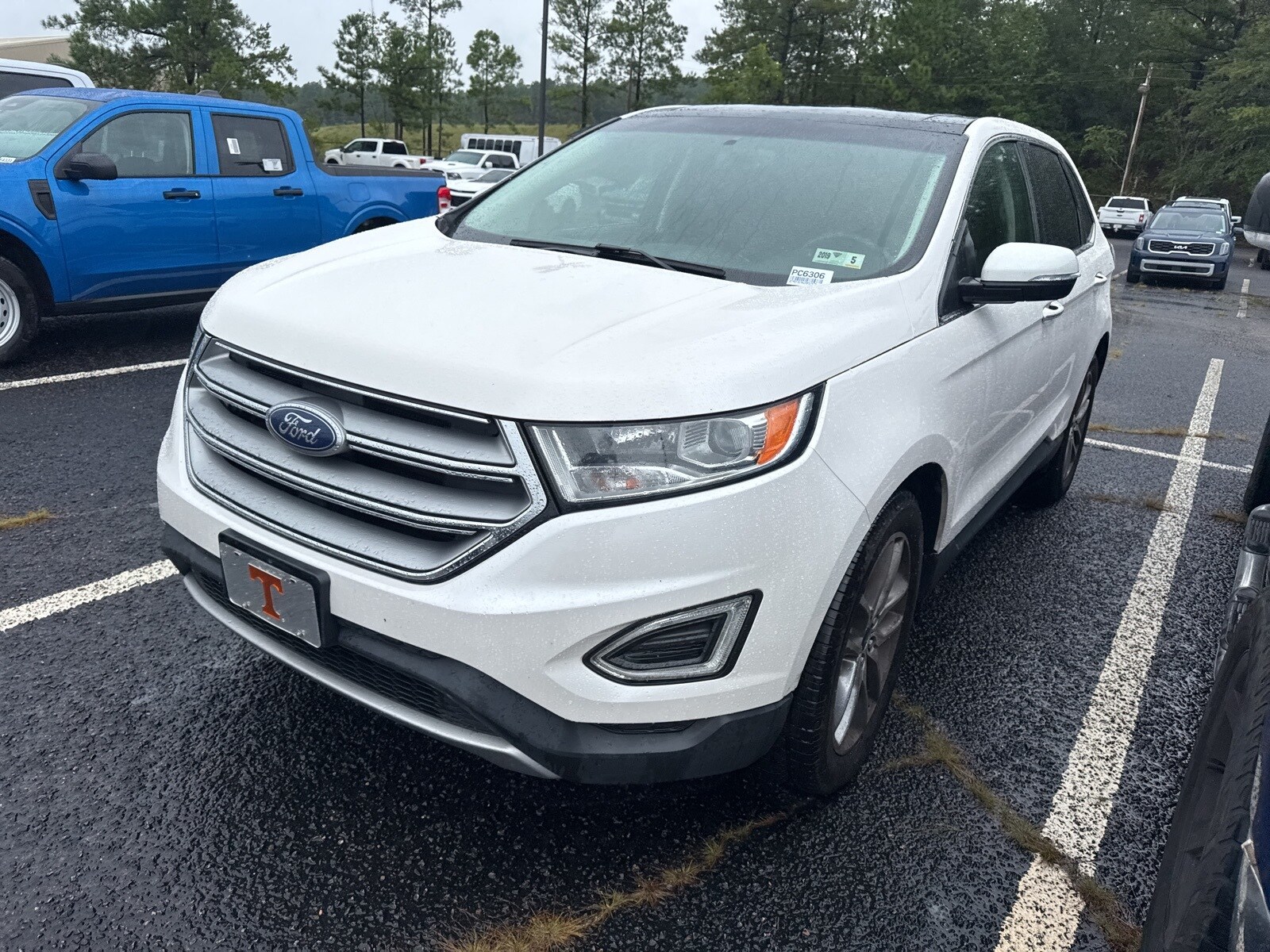 2018 Ford Edge Titanium photo 3