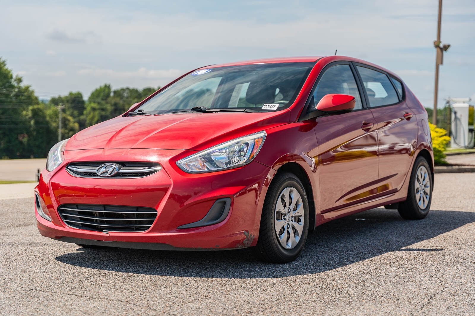 2016 Hyundai Accent SE photo 3